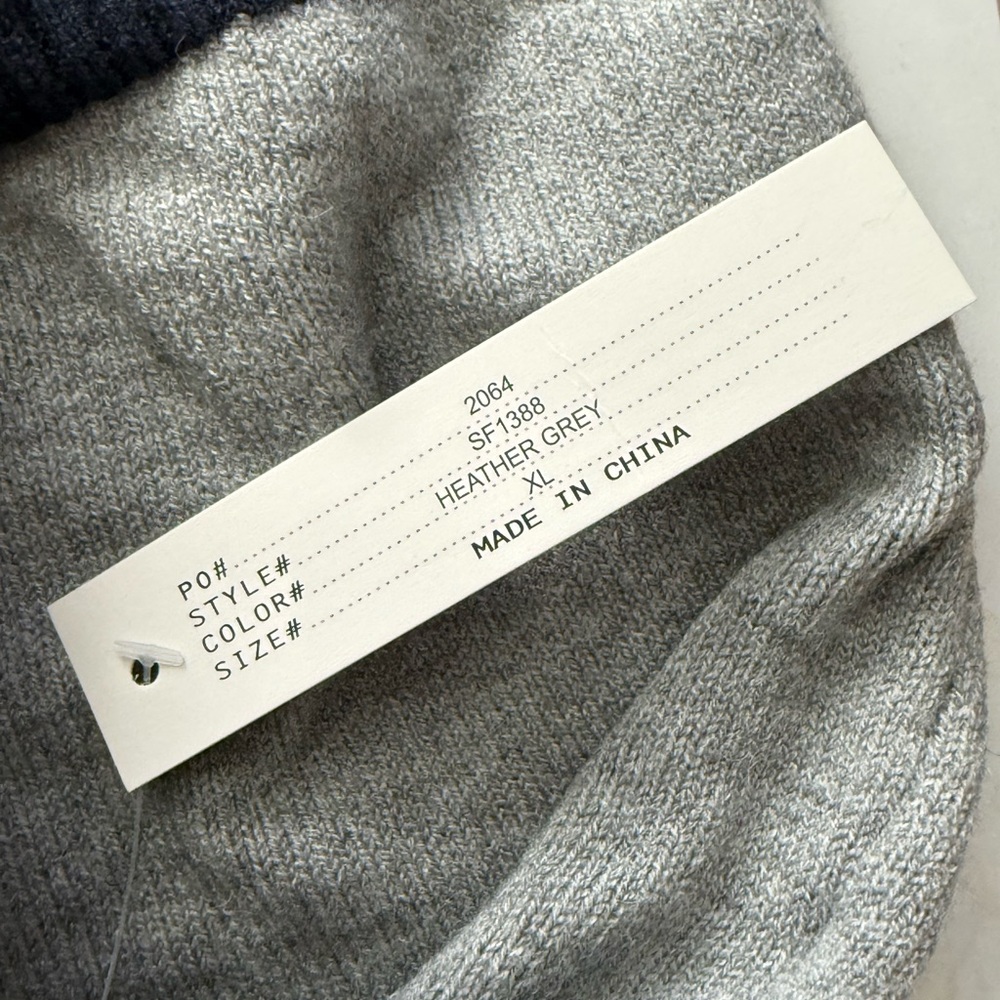 NWT Women’s Theo & Spence XL Hoodie Long Sleeve Gray Black Trim Sweater - Picture 5 of 6